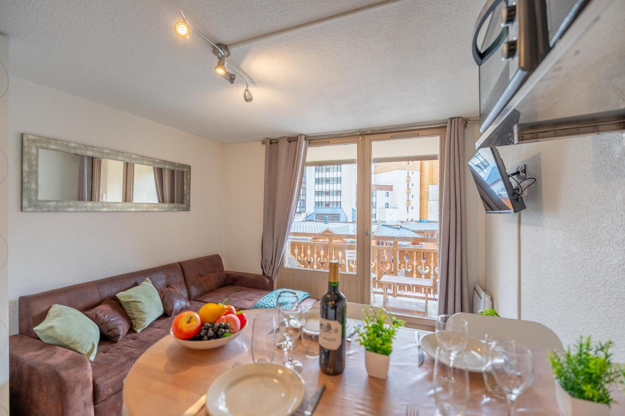 In-out - Heart Of Beautiful View, Wifi 108 Apartment *